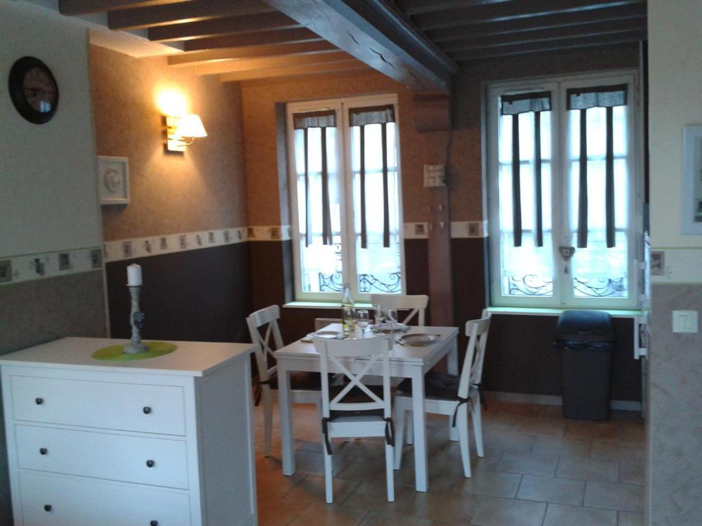 Appartamento A La Terrasse Coeur Honfleur Camera foto